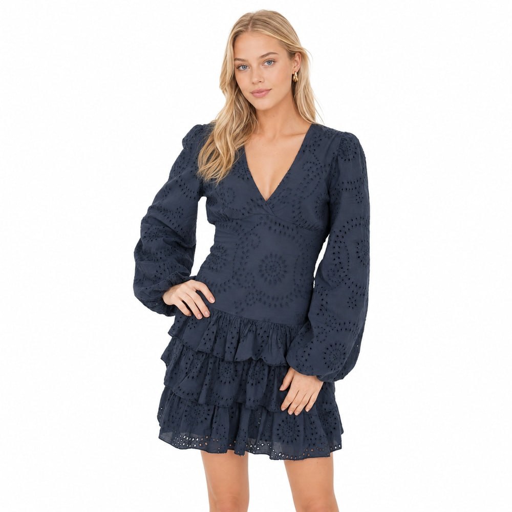 Noiré Dress